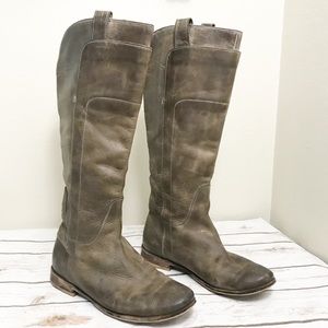 FRYE • leather boots